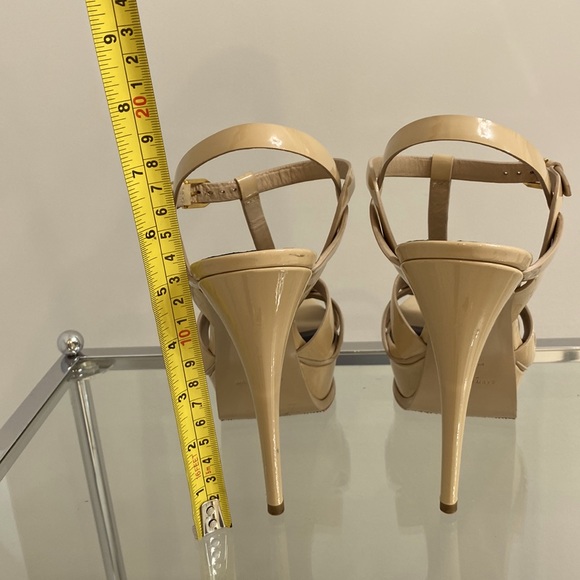 YSL Tribute Sandal Patent Leather Nude Color - Picture 3 of 7